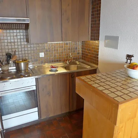 La Vire D'aufalle 14 Inferieur By Interhome Arveyes